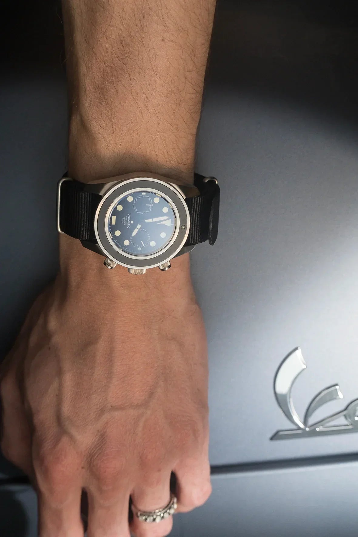 Unimatic: Połączenie minimalizmu i funkcjonalności w nowoczesnym zegarmistrzostwie