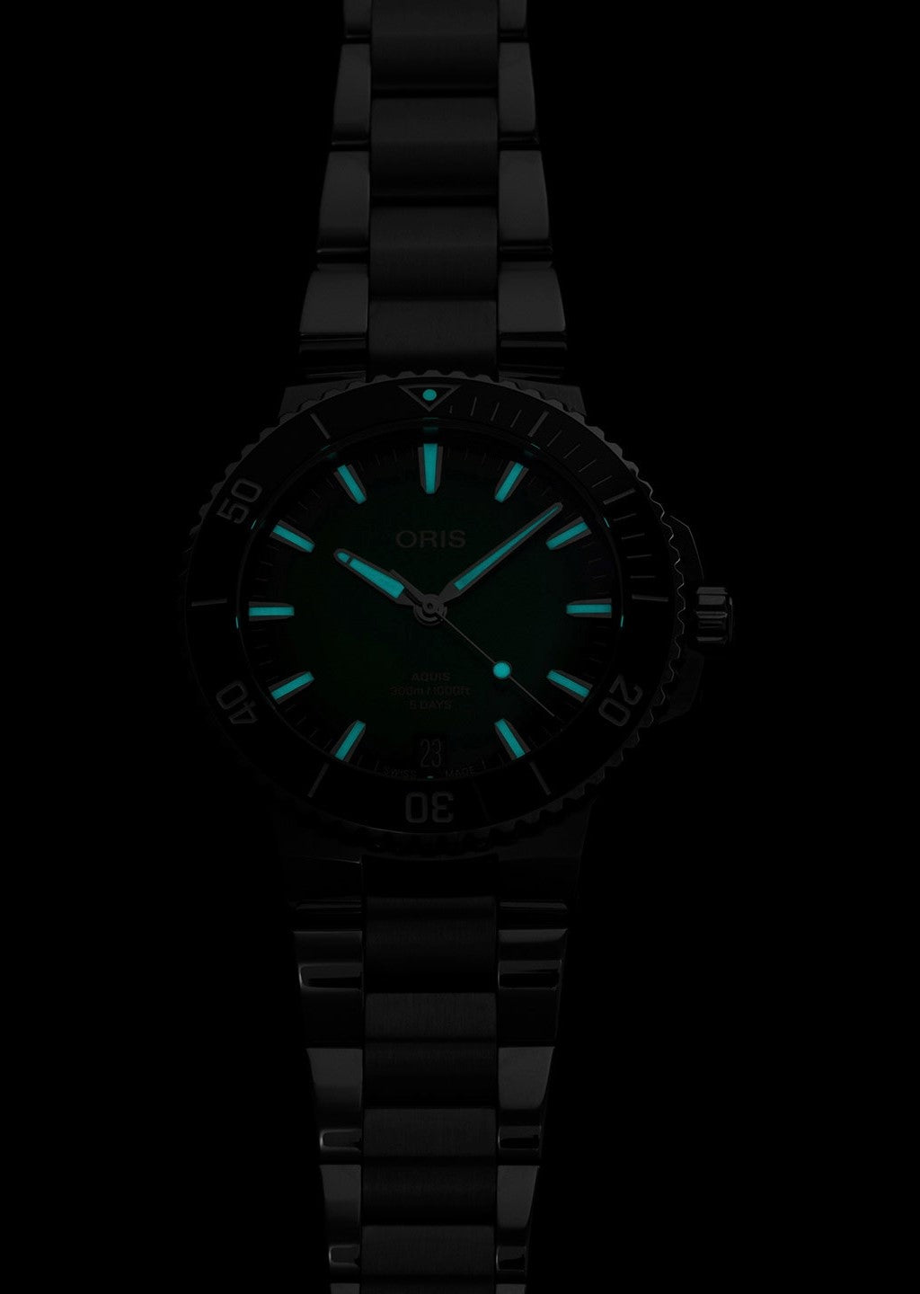 Oris Aquis Date 01 400 7790 4157-07 8 23 02PEB