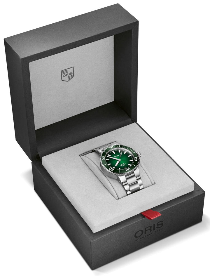 Oris Aquis Date 01 400 7769 4157-07 8 22 09PEB