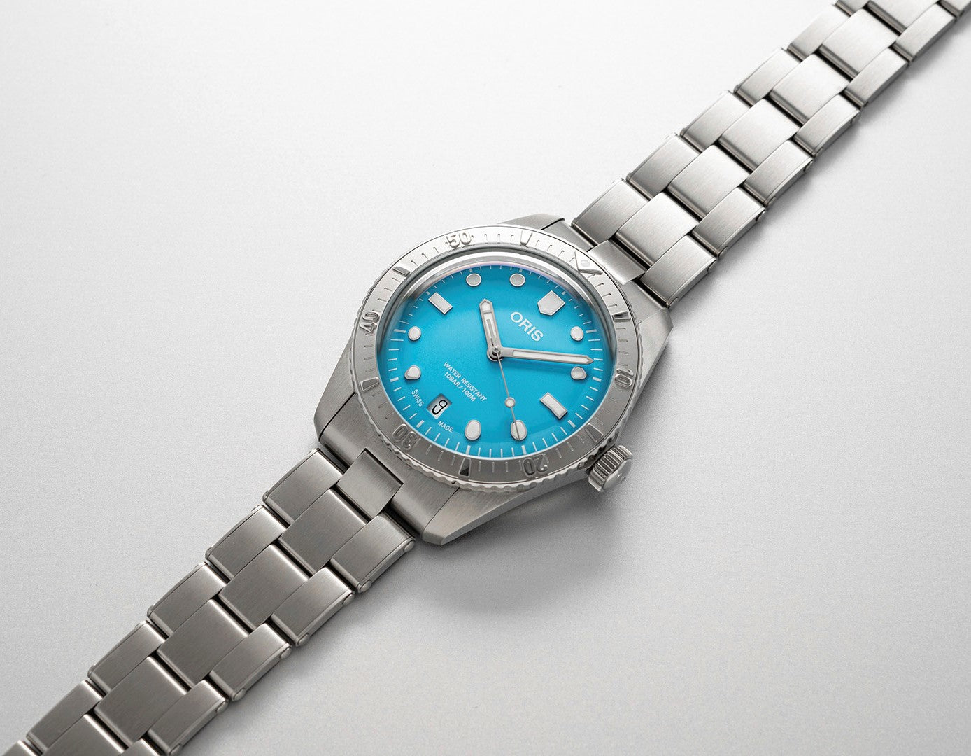 Oris Divers Sixty-Five 'Cotton Candy' 01 733 7771 4055-07 8 19 18