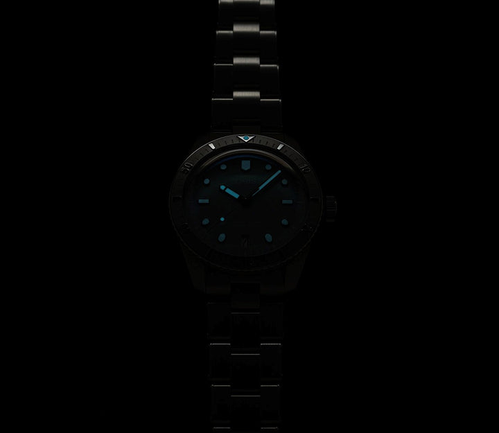 Oris Divers Sixty-Five 'Cotton Candy' 01 733 7771 4057-07 8 19 18