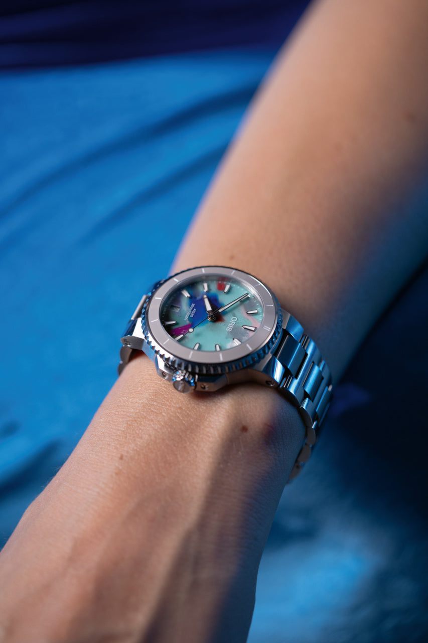 Oris Aquis Date Upcycle 01 733 7792 4150-07 8 19 05P