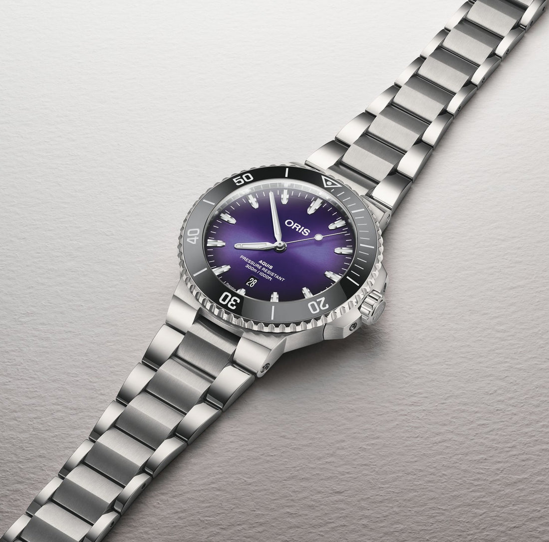 Oris Aquis Date Taste of Summer 01 733 7789 4158-07 8 23 04PEB