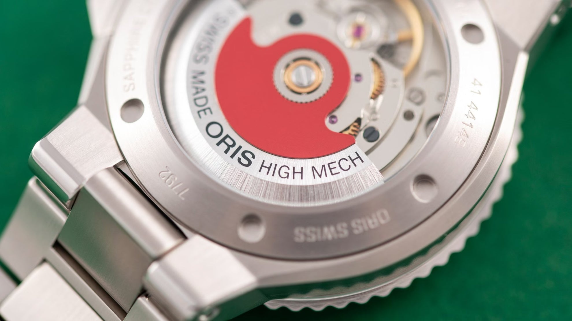 Oris Aquis Date Diamonds 01 733 7792 4956-07 8 19 05P