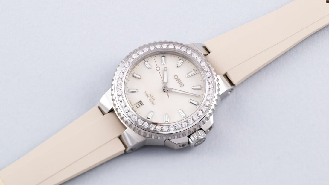 Oris Aquis Date Diamonds 01 733 7792 4956-07 4 19 61FC