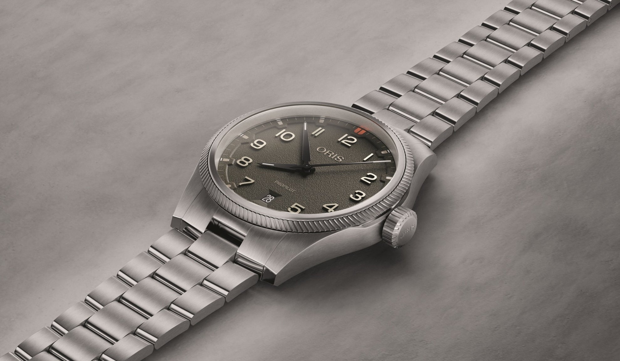 Oris ProPilot Date Moss 01 733 7805 4167-07 8 20 04LC