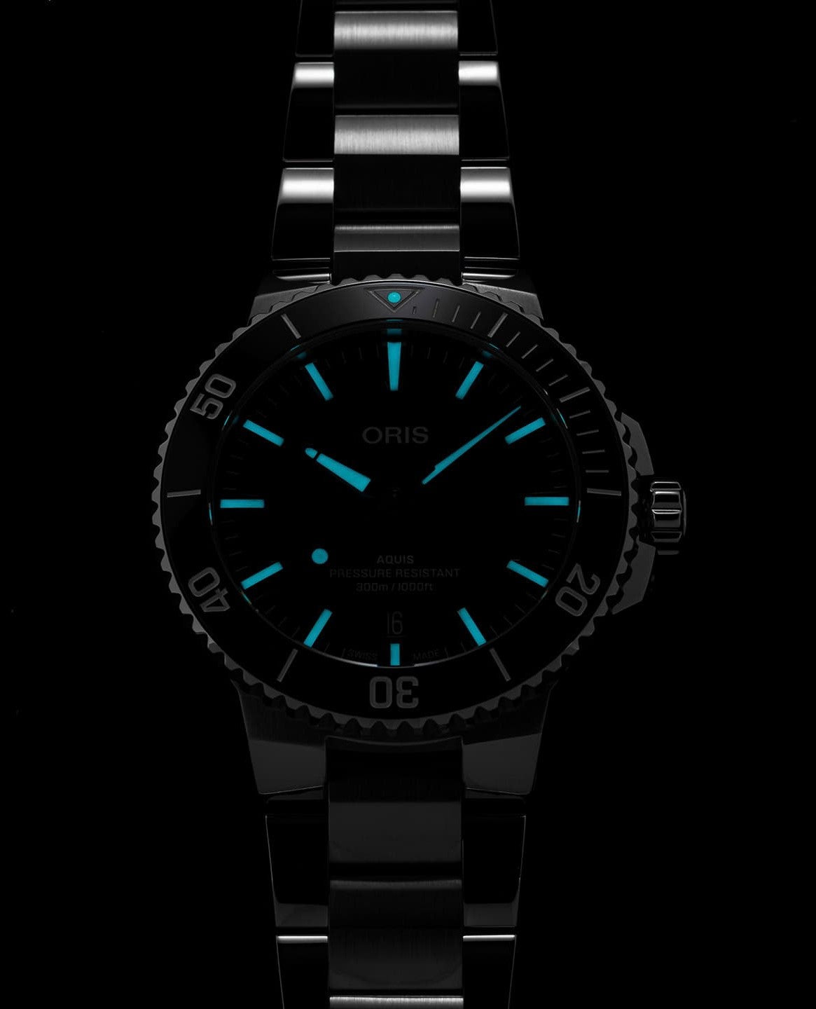 Oris Aquis Date 01 733 7787 4135-07 8 22 04PEB