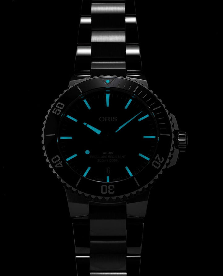 Oris Aquis Date 01 733 7787 4135-07 8 22 04PEB