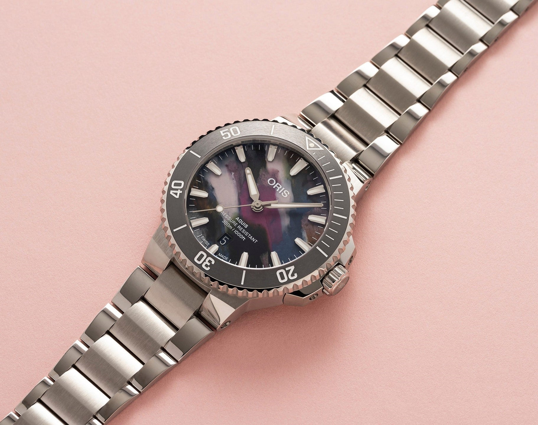 Oris Aquis Date Upcycle 01 733 7787 4150-07 8 22 04PEB