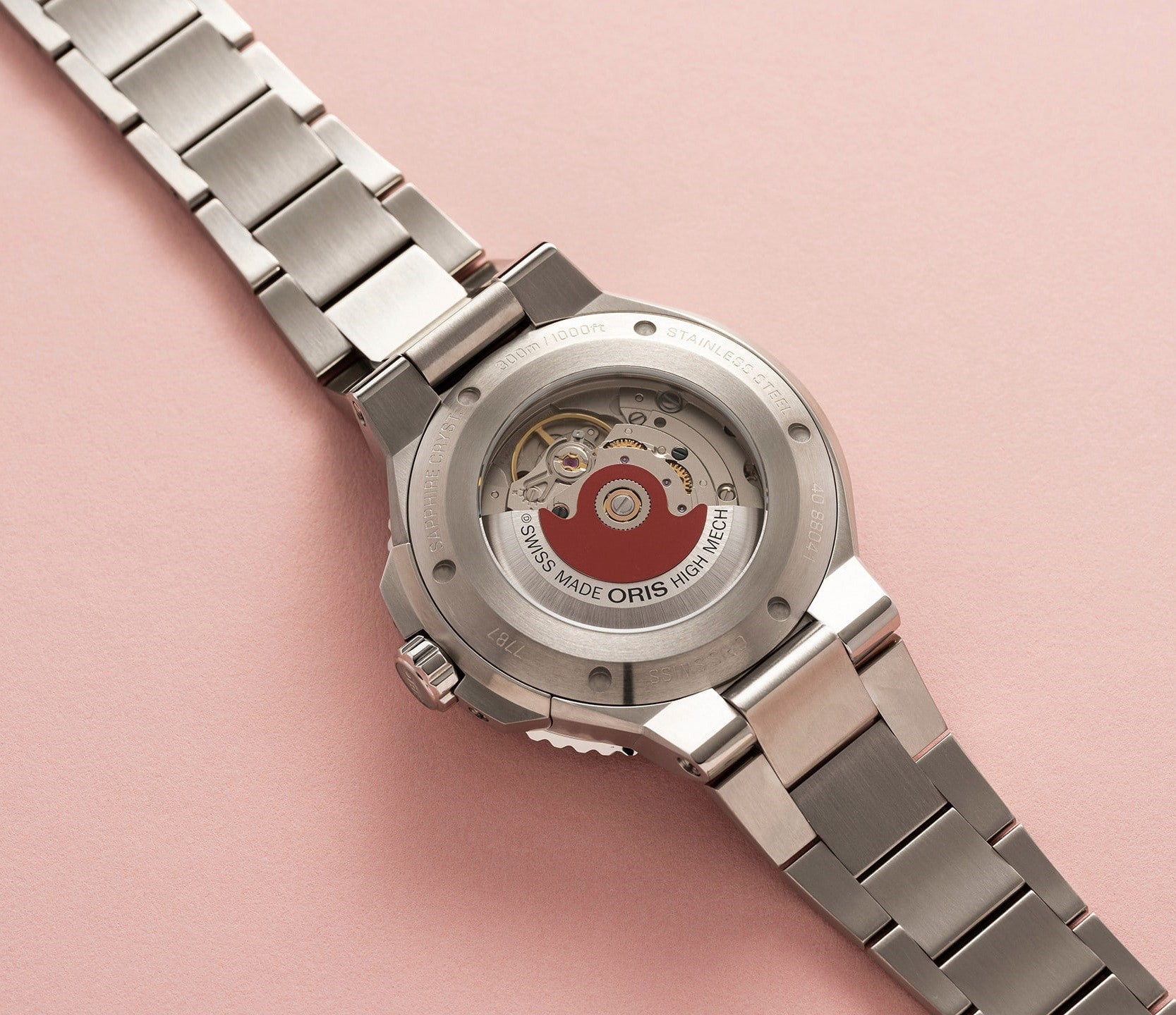 Oris Aquis Date Upcycle 01 733 7787 4150-07 8 22 04PEB