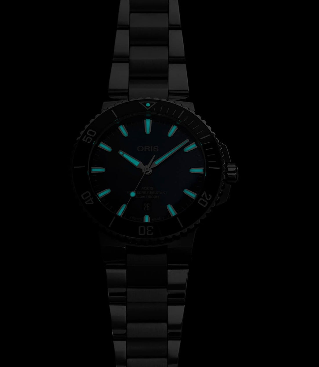 Oris Aquis Date 01 733 7789 4135-07 8 23 04PEB