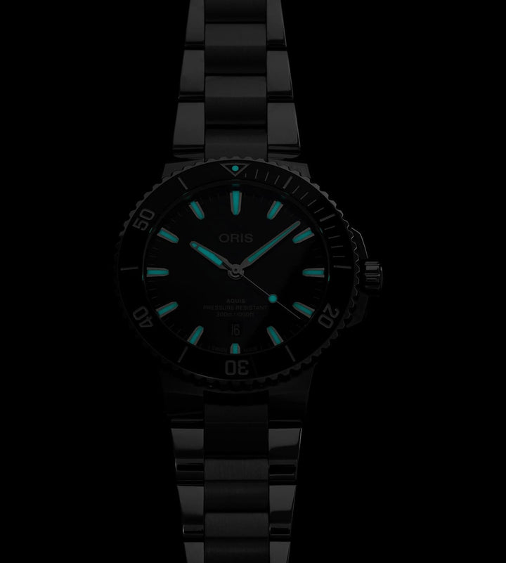 Oris Aquis Date 01 733 7789 4154-07 8 23 04PEB