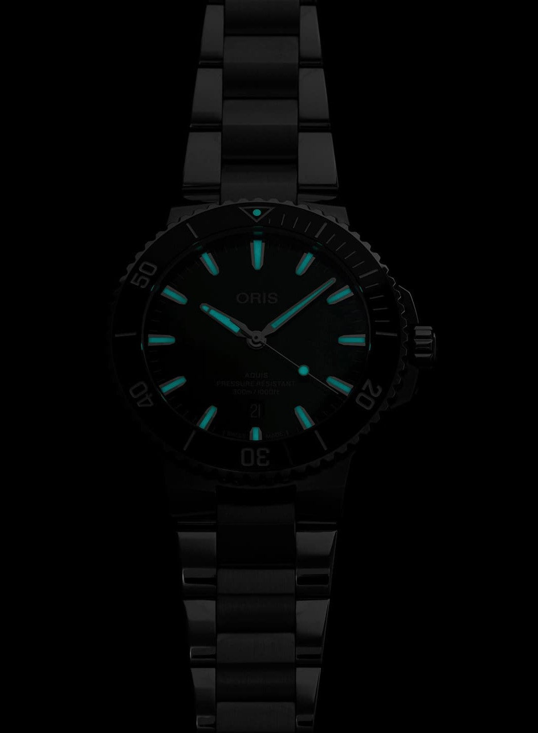 Oris Aquis Date 01 733 7789 4157-07 8 23 04PEB