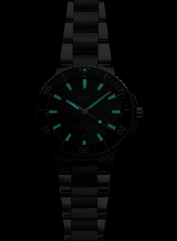 Oris Aquis Date 01 733 7789 4157-07 8 23 04PEB