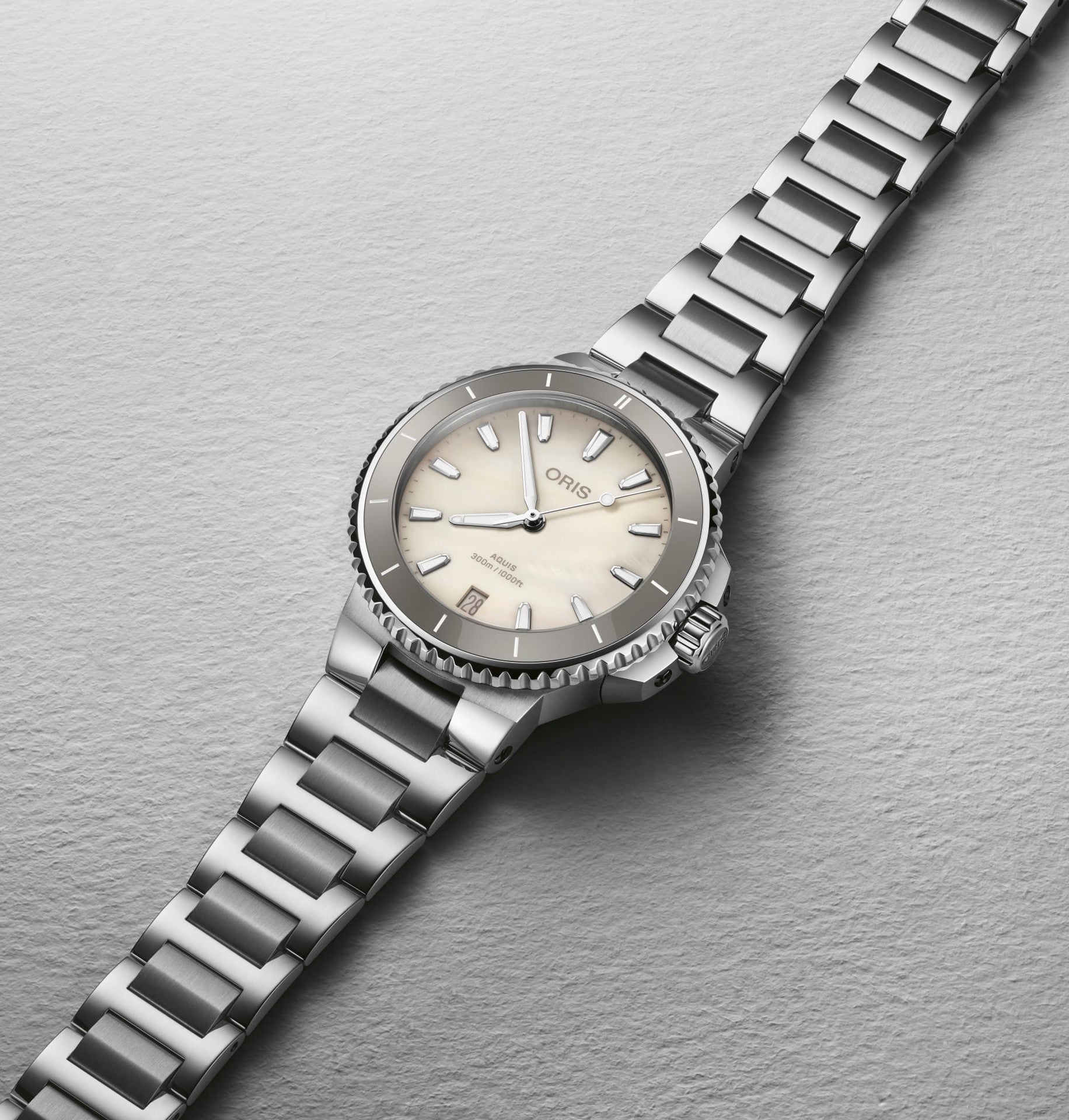 Oris Aquis Date 01 733 7792 4151-07 8 19 05P