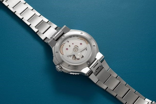 Oris Aquis Date Upcycle 01 400 7790 4150-07 8 23 02PEB