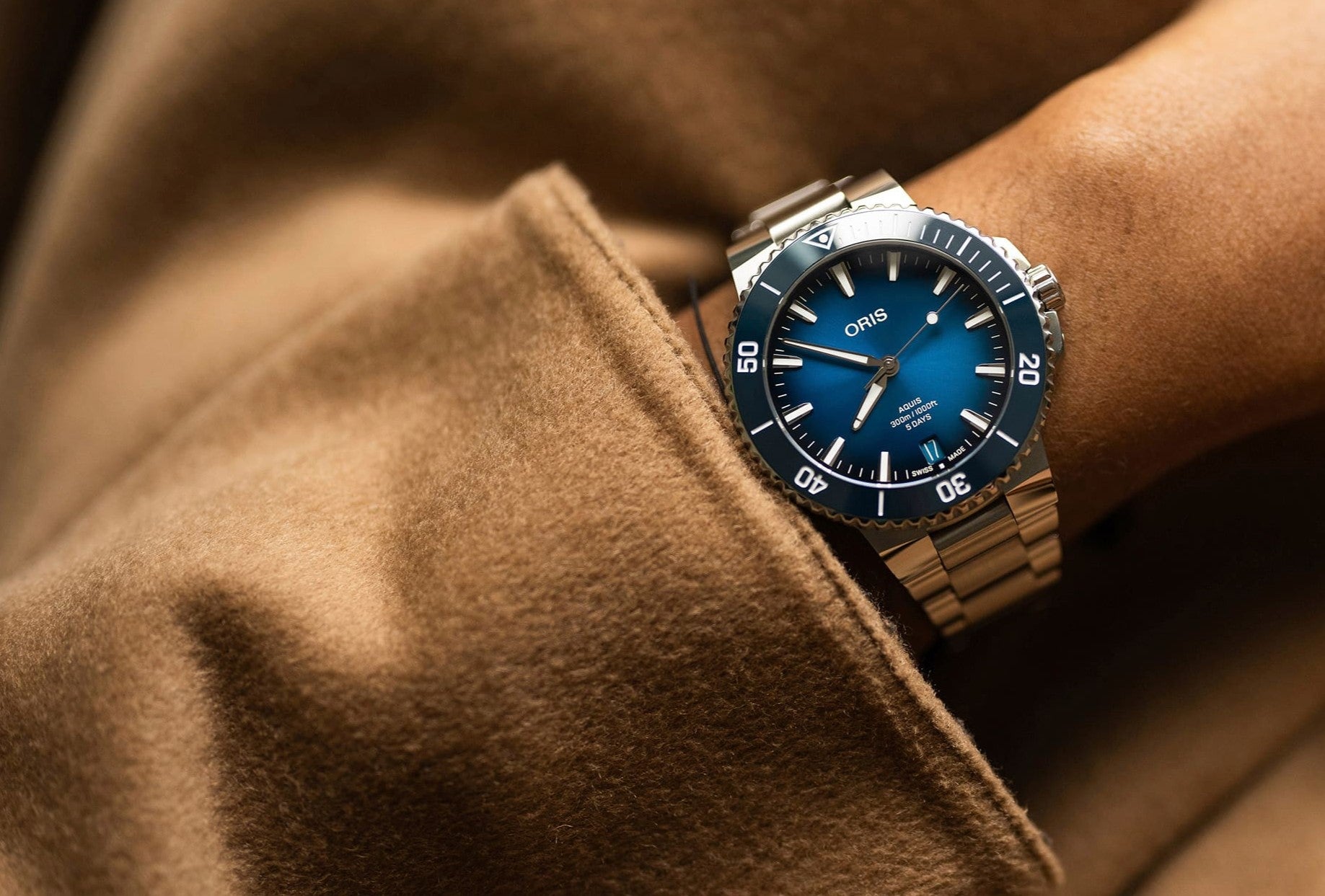 Oris Aquis Date 01 400 7790 4135-07 8 23 02PEB