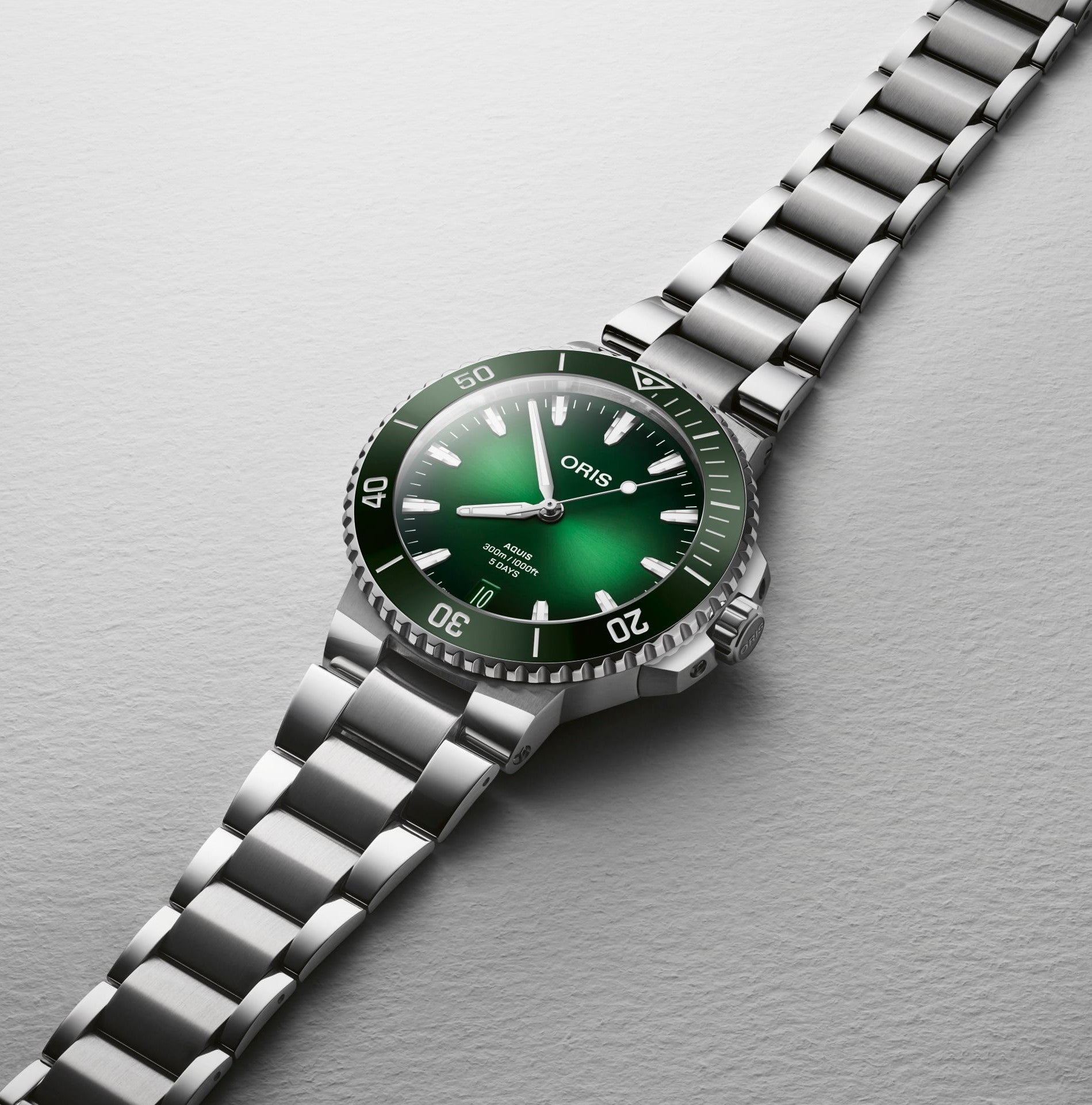 Oris Aquis Date 01 400 7790 4157-07 8 23 02PEB