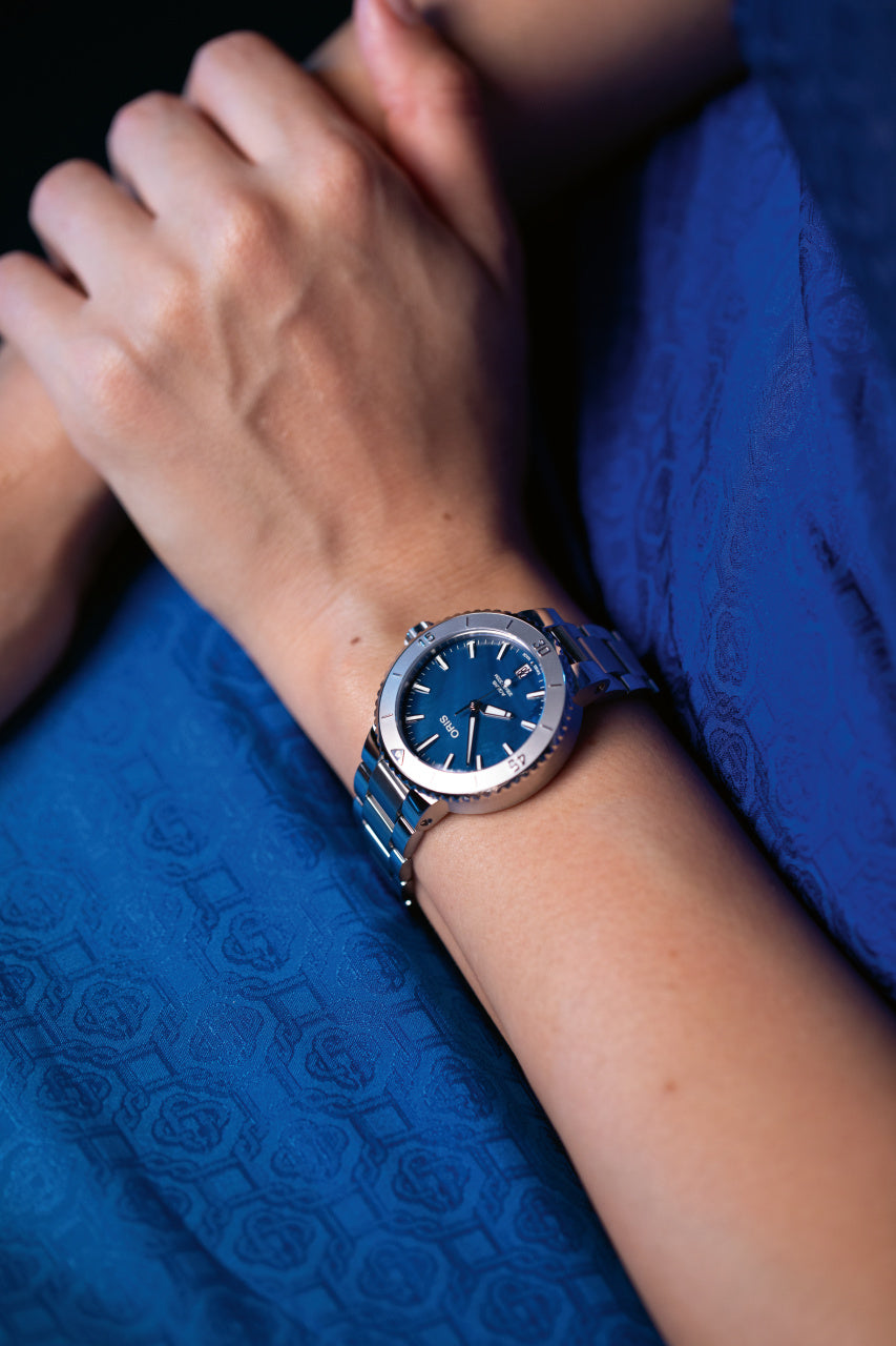 Oris Aquis Date 01 733 7770 4155-07 8 18 05P