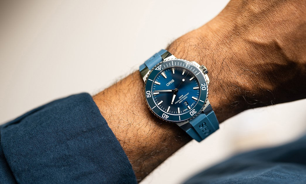 Oris Aquis Date 01 733 7787 4135-07 4 22 35FC