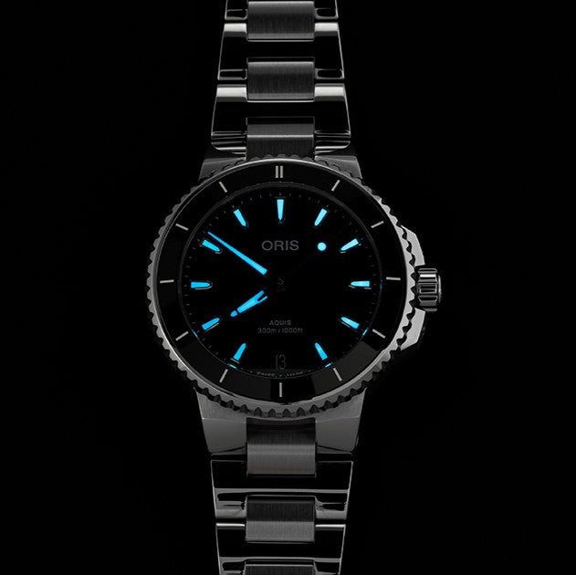 Oris Aquis Date 01 733 7792 4154-07 8 19 05P