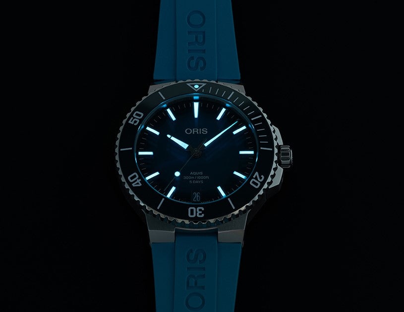 Oris Aquis Date 01 400 7790 4135-07 4 23 45EB