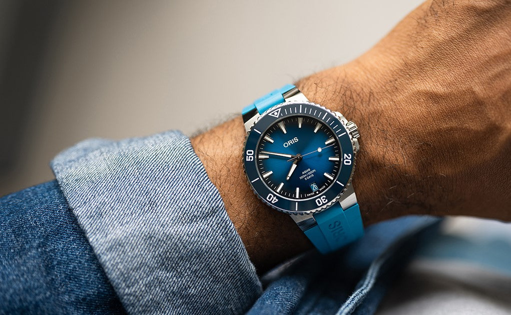 Oris Aquis Date 01 400 7790 4135-07 4 23 45EB