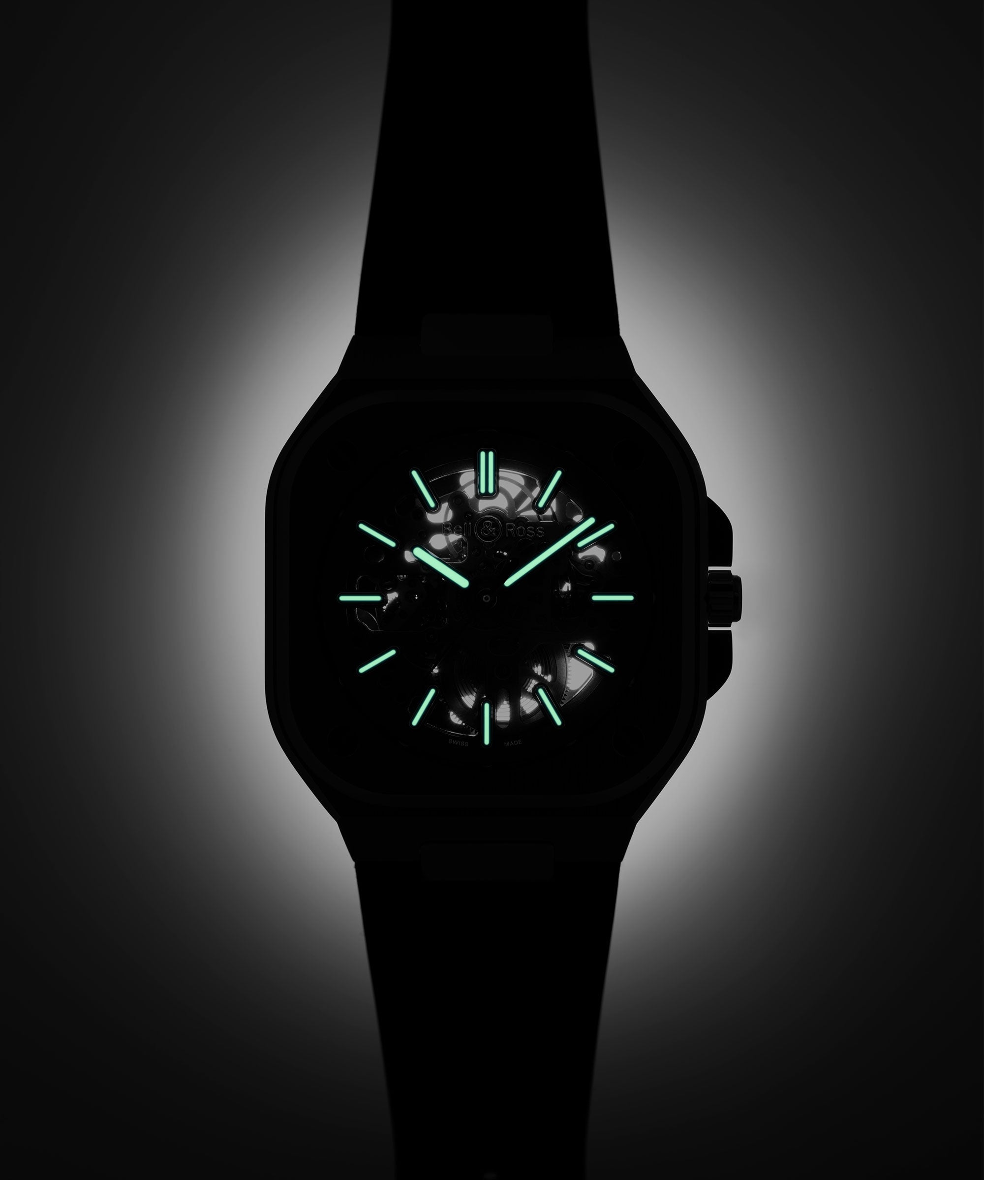 Bell&Ross BR 05 SKELETON NIGHTLUM