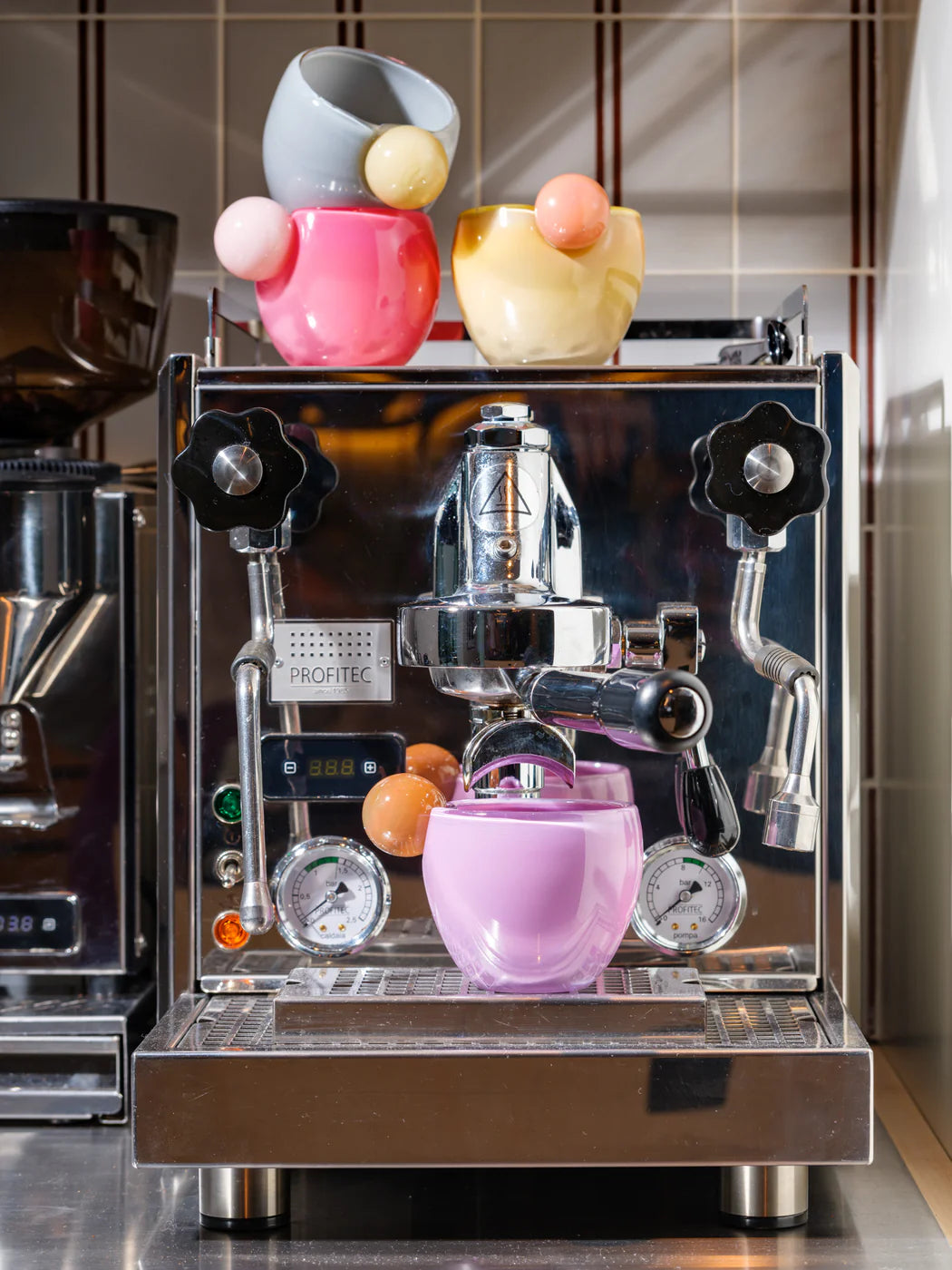 Helle Mardahl The Cup Medi | Almond ~ Berry