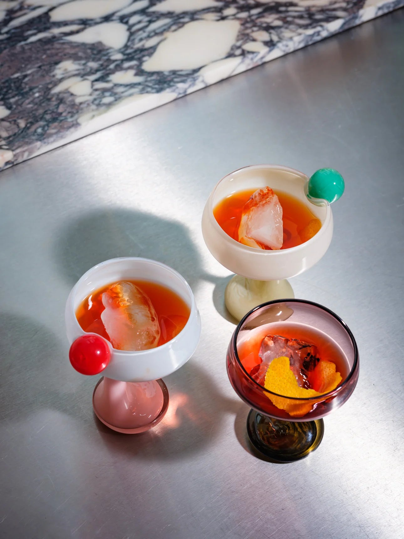 Helle Mardahl The Signature Glass With A Twist | Spearmint ~ Coconut ~ Champagne