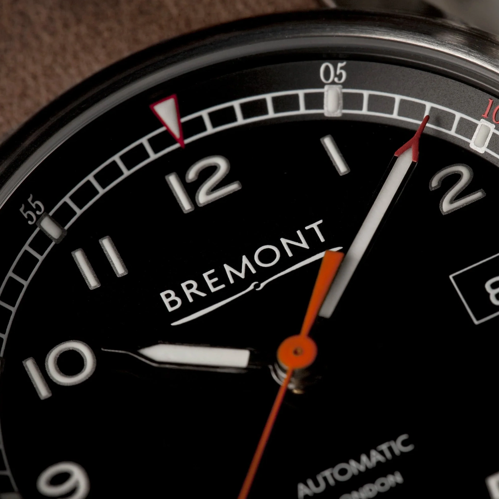 zegarek klasyczny automatyczny Bremont Airco Mach 1 czarny 
