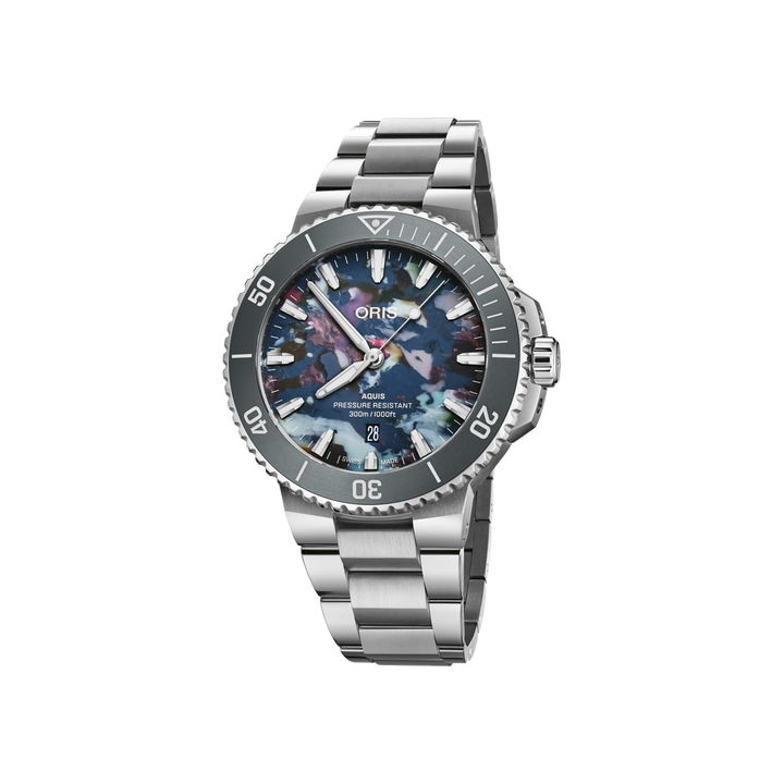 Oris Aquis Date Upcycle 01 733 7789 4150-07 8 23 04PEB